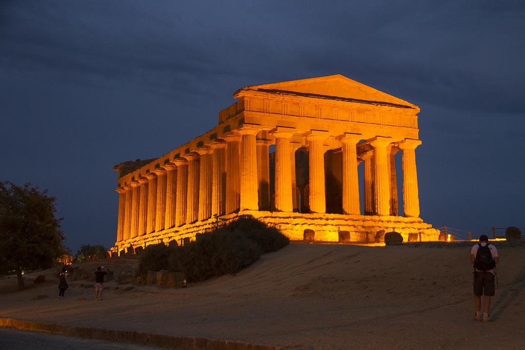 Bed and Breakfast La Passeggiata Di Girgenti Agrigento Exterior foto